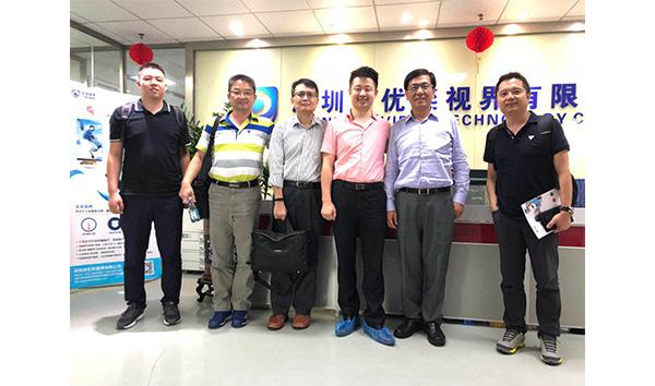 走进优奕，热烈欢迎合作伙伴翰彩来我司参观考察